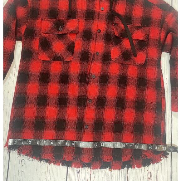 Altar’d State Shacket Womens Small Plaid Hoody Flannel Red Black Tailgate - Picture 10 of 15